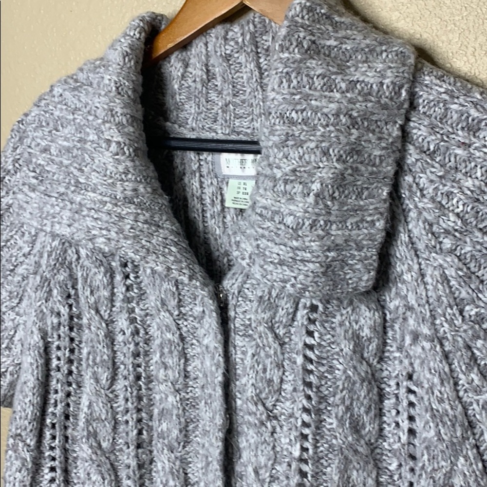 Motherhood maternity sweater - Picture 3 of 5